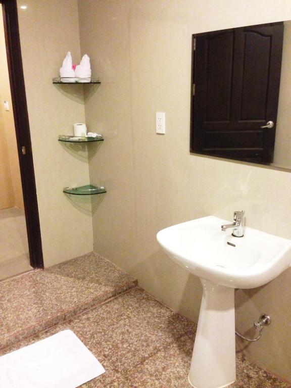 Hotel Kan Kanchanaburi Cameră foto